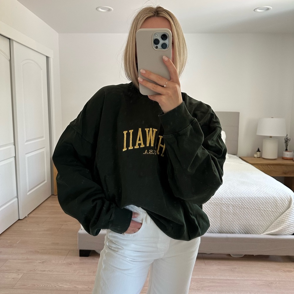 Oversized crew neck